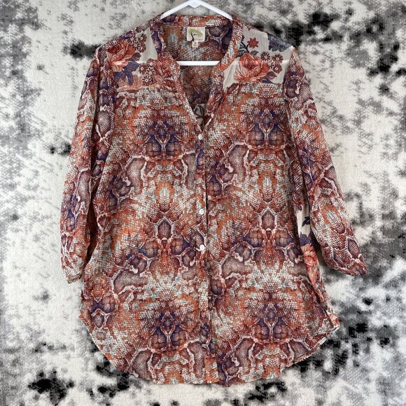 Fig & Flower Blouse Women's Size Large Snakeskin Pattern Henley Neck Casual - Picture 1 of 7